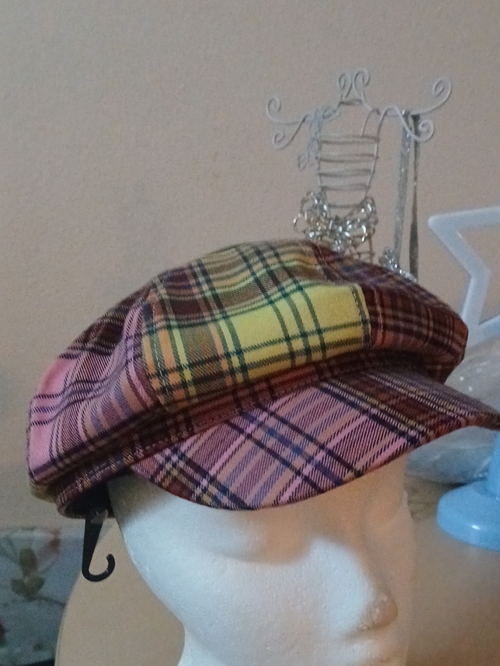 Plaid Brim Hat - Picture 4 of 6